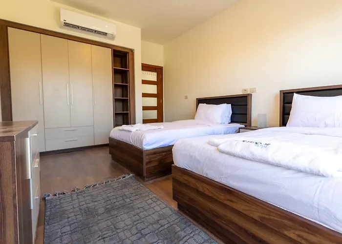 Cozy Baywest Private & Peaceful Getaway فيلة *